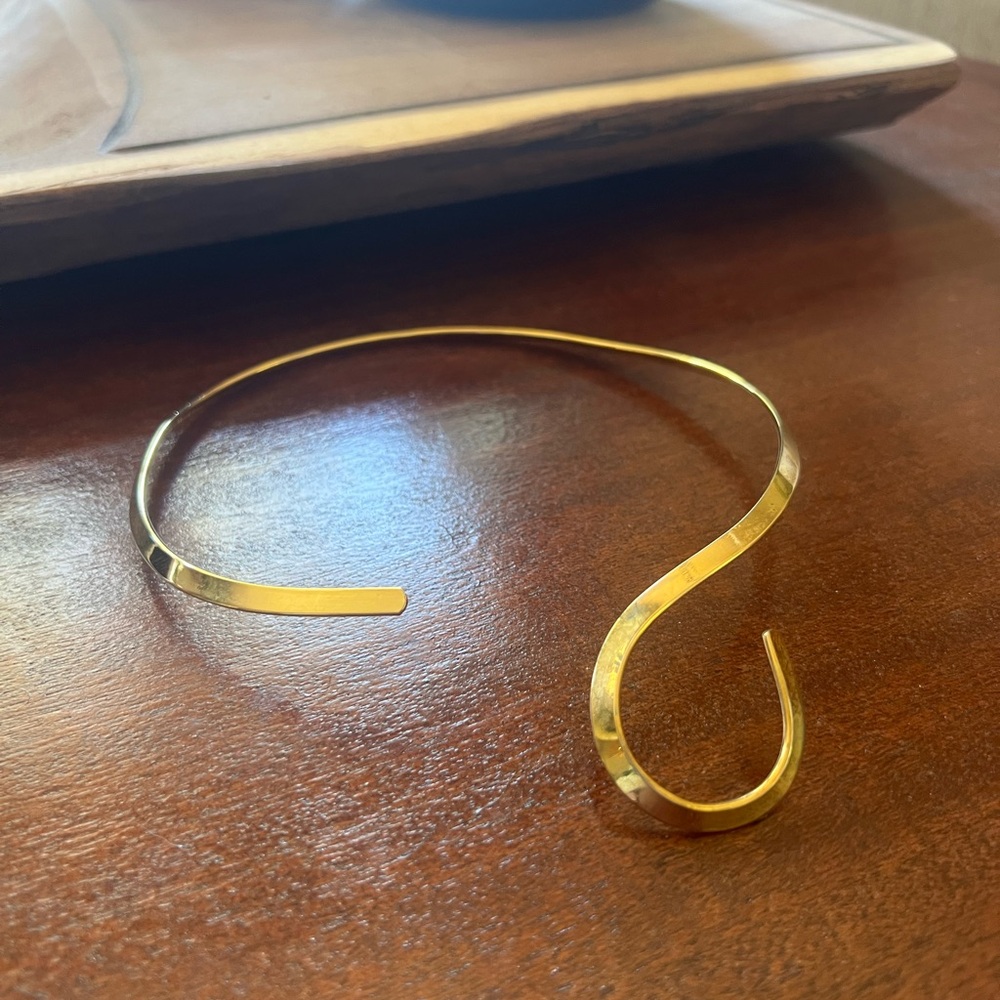Adjustable Gold Colored Women's Necklace